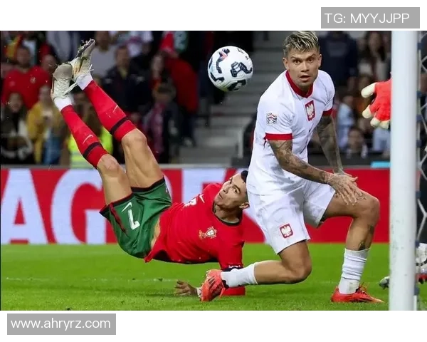 足球明星腿抽筋却依然舞动全场展现非凡魅力与坚持精神